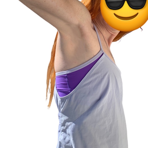 •Donated to Fire Evacuees• Super cute lululemon tank Sz 2 - Picture 3 of 13